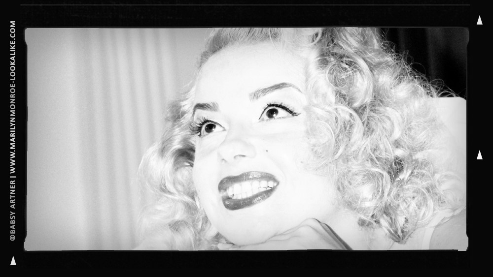 Babsy Artner as Marilyn Monroe