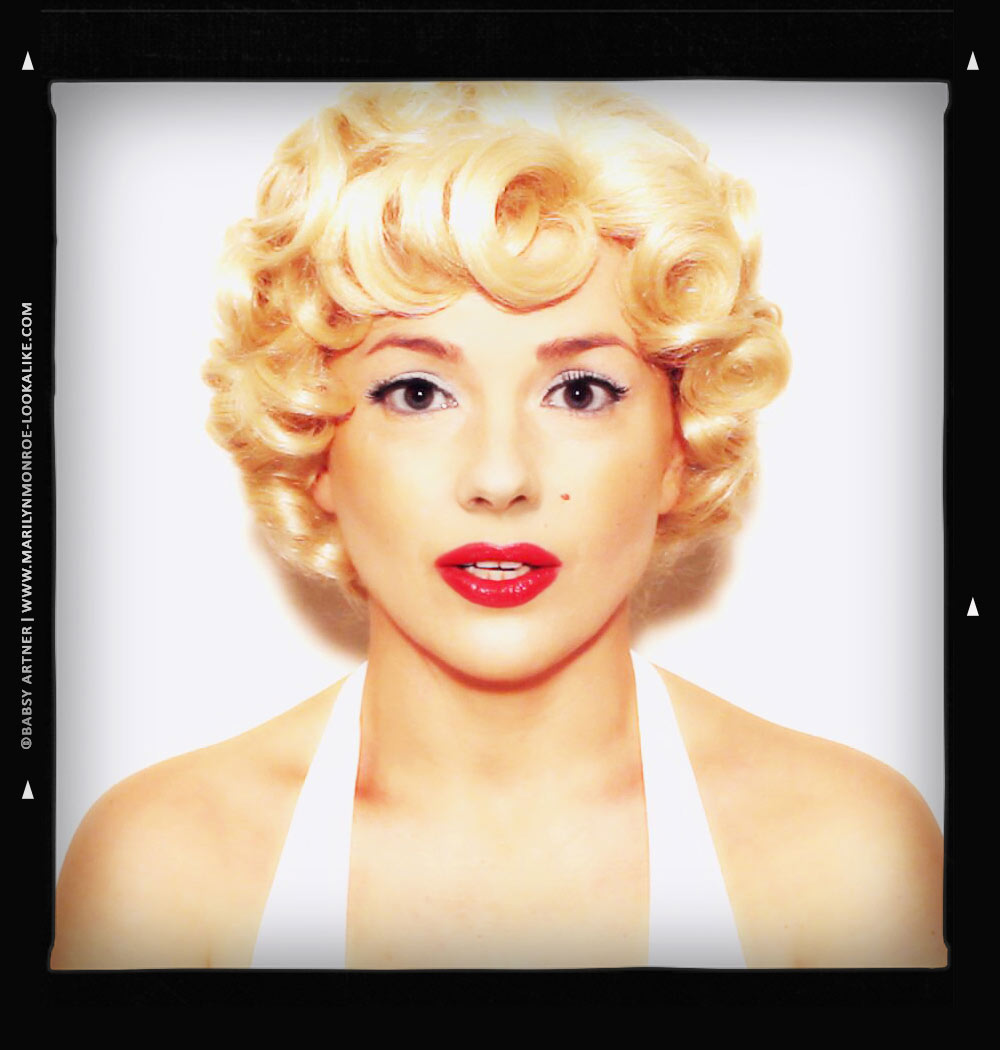 Babsy Artner as Marilyn Monroe